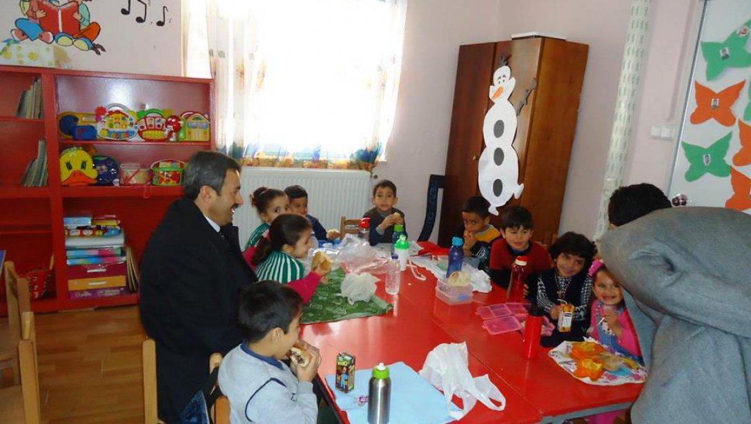 İlçe Milli Eğitim Müdürü Mehmet IŞIK okul ziyaretlerine devam ediyor