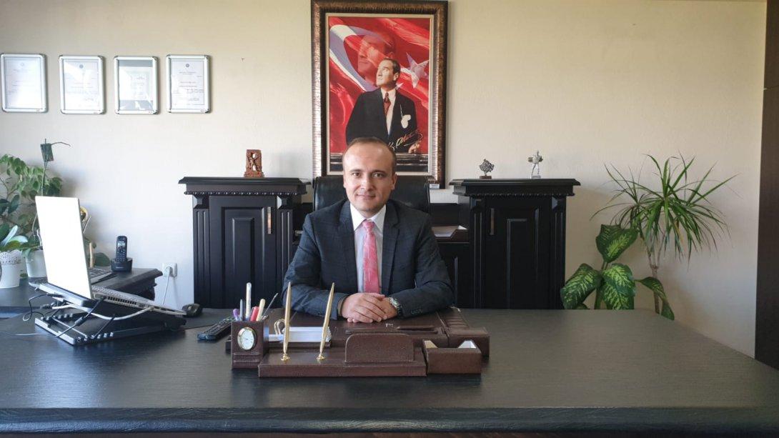 İlçe Milli Eğitim Müdürü Dr. Osman AGUŞ`un karne mesajı